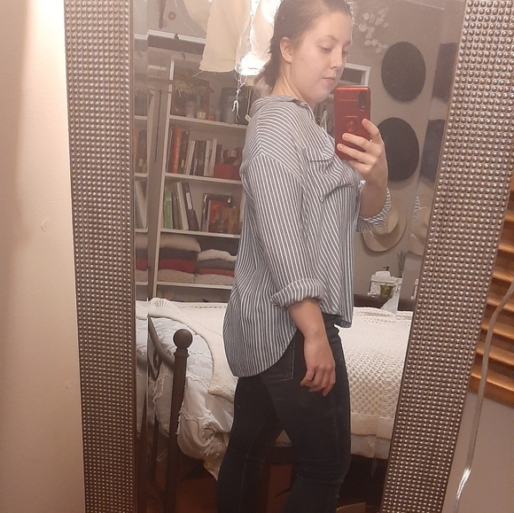 Hollister stripped button down - Picture 6 of 7